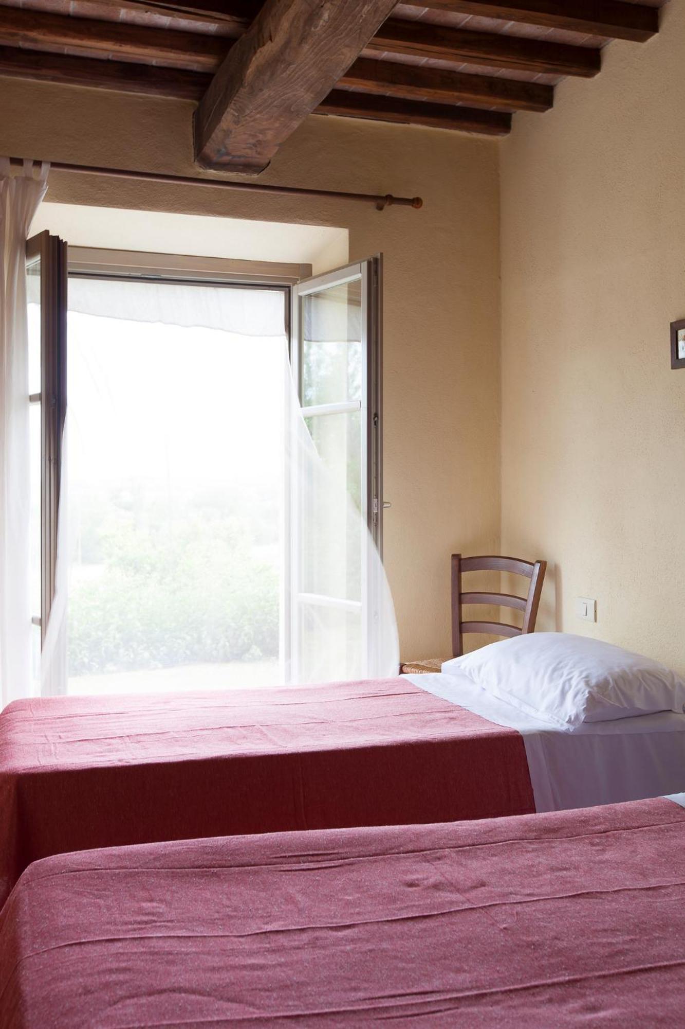 Agriturismo Bio Podere Doganelle Giuncarico Exteriör bild