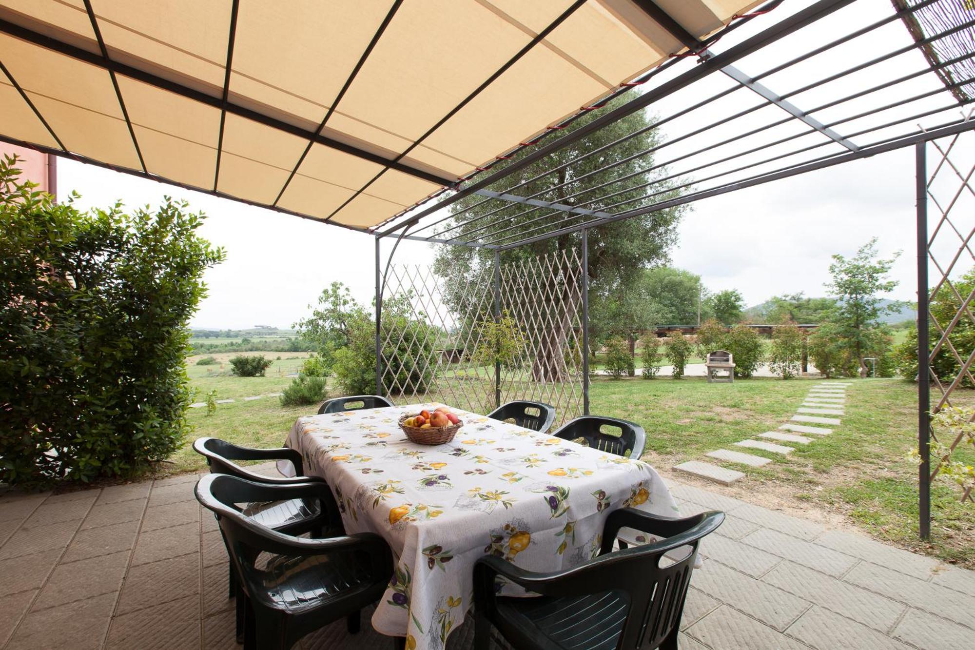 Agriturismo Bio Podere Doganelle Giuncarico Exteriör bild
