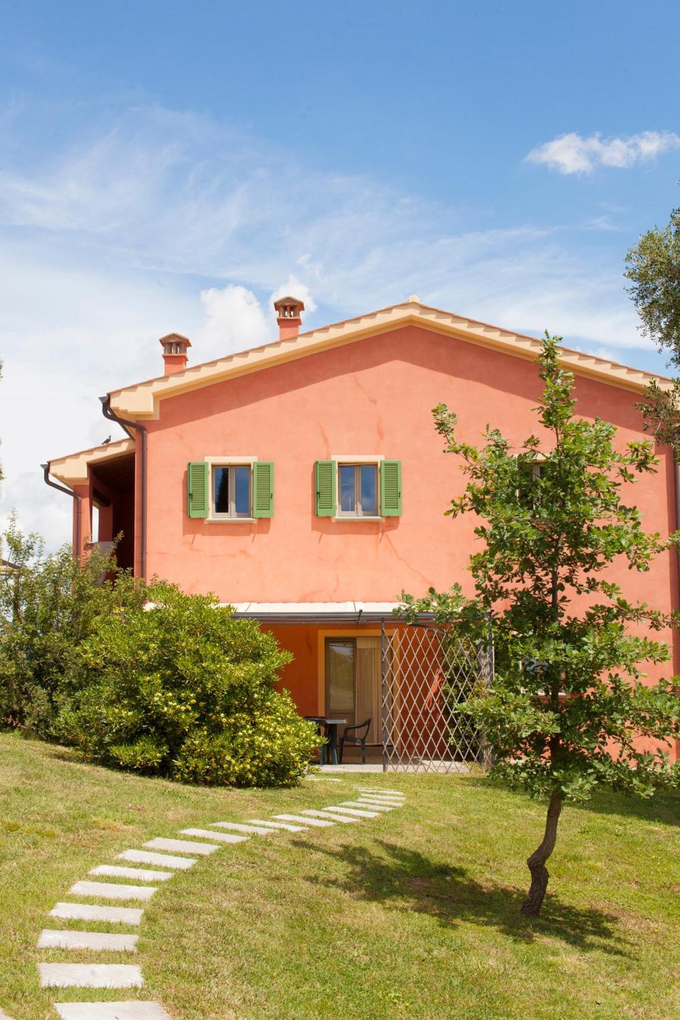 Agriturismo Bio Podere Doganelle Giuncarico Exteriör bild
