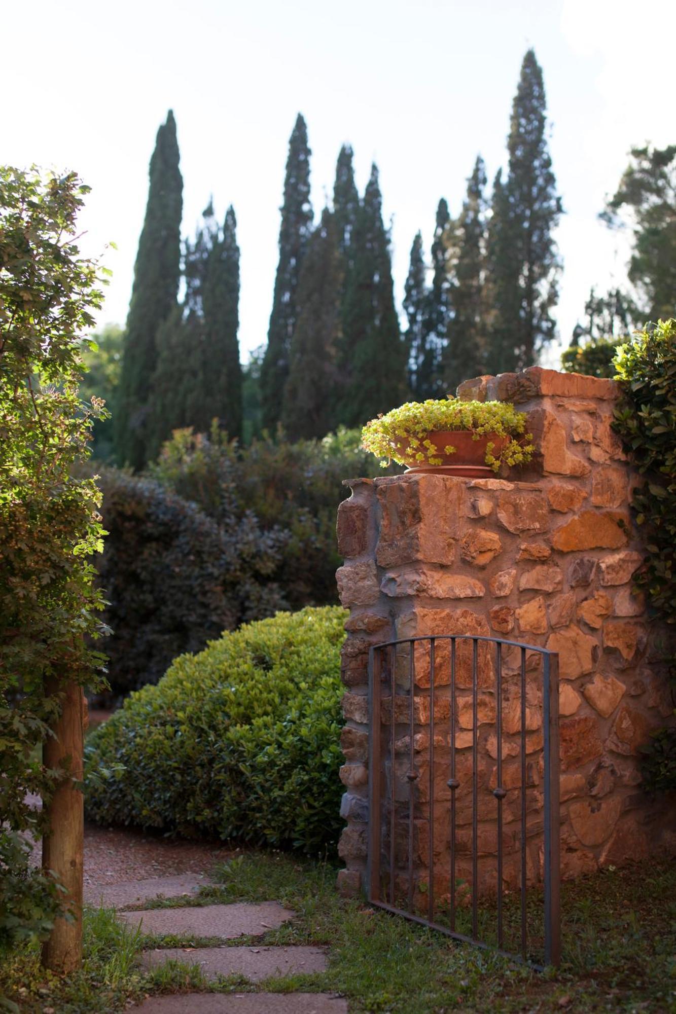 Agriturismo Bio Podere Doganelle Giuncarico Exteriör bild